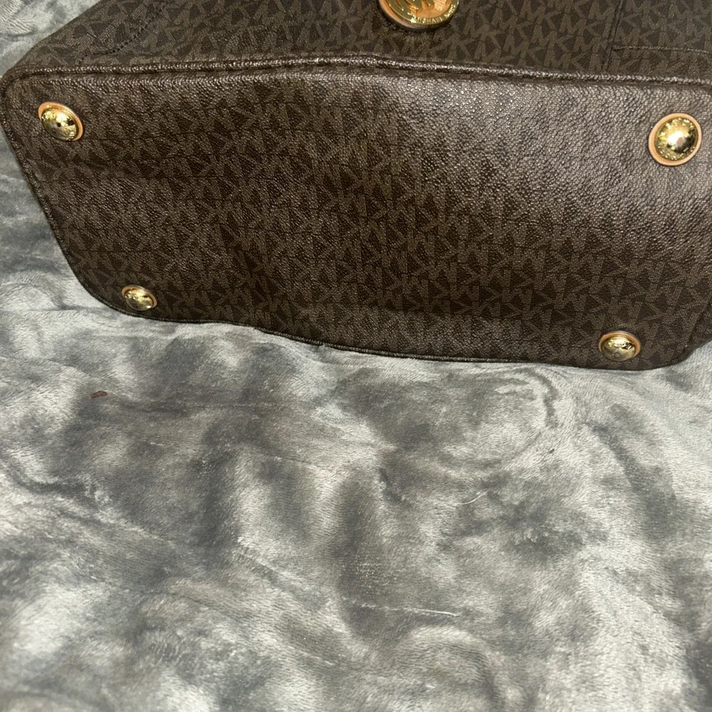 Michael Kors Jet Set Travel Large Mk Signature Logo Tote Handbag Brown 30S11T4B
